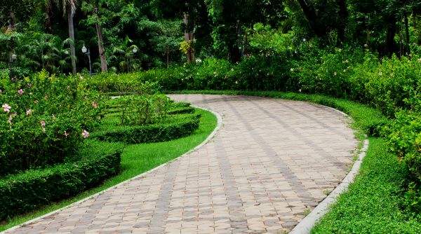 Cost of Paver Walkway Repair in Daphne