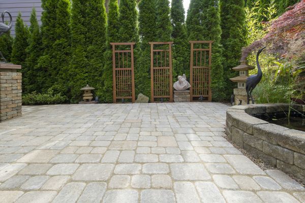 Cost of Backyard Hardscape Service in Daphne